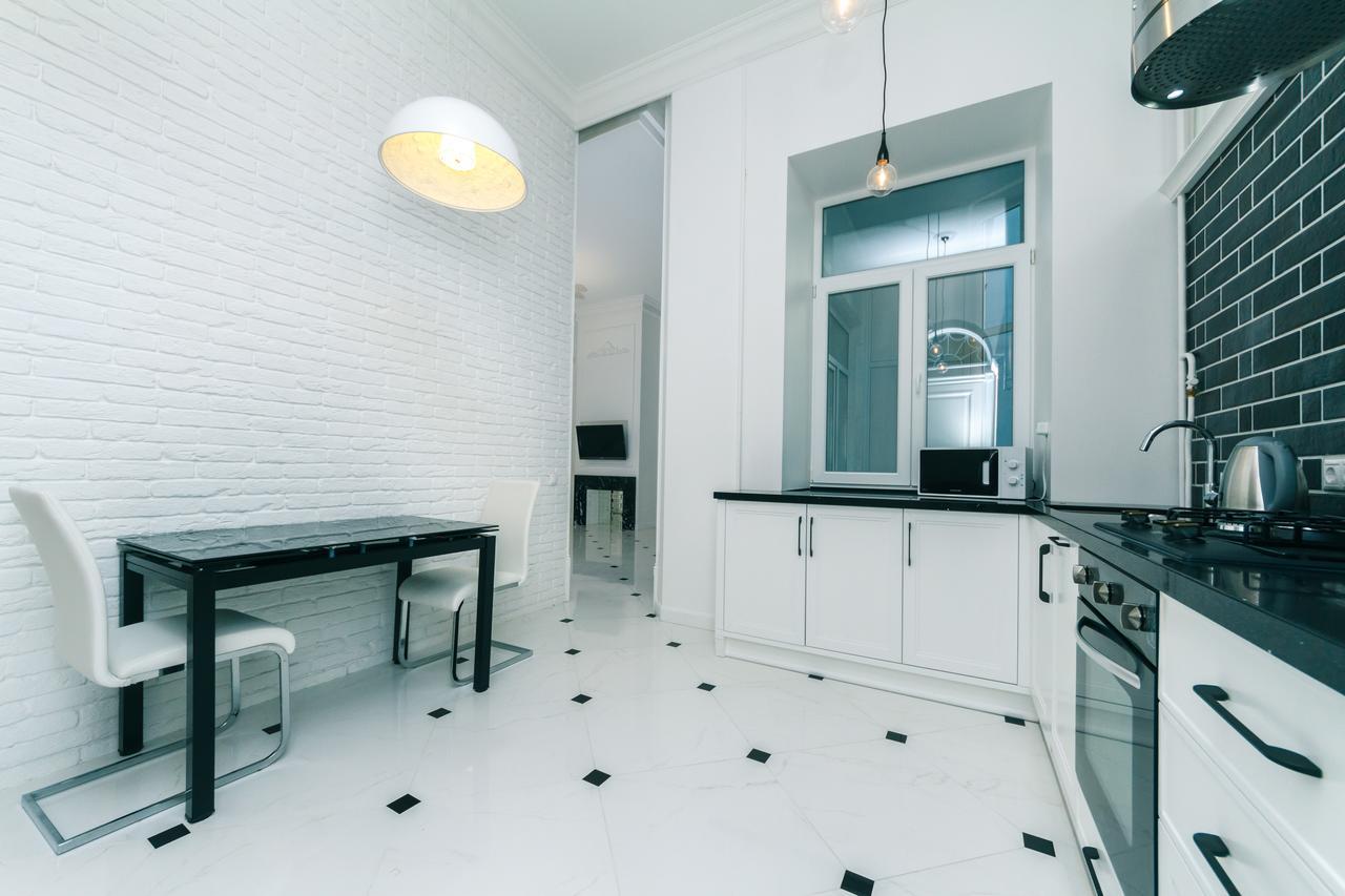 Апартаменты Vip Near Kreschatyk, 31а Pushkinska Street