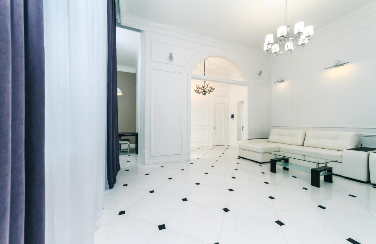 Vip Near Kreschatyk, 31а Pushkinska Street Киев